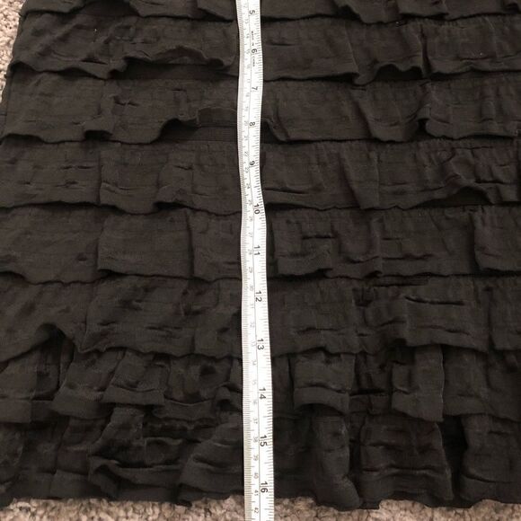 Mini skirt, Size S. - Picture 2 of 3